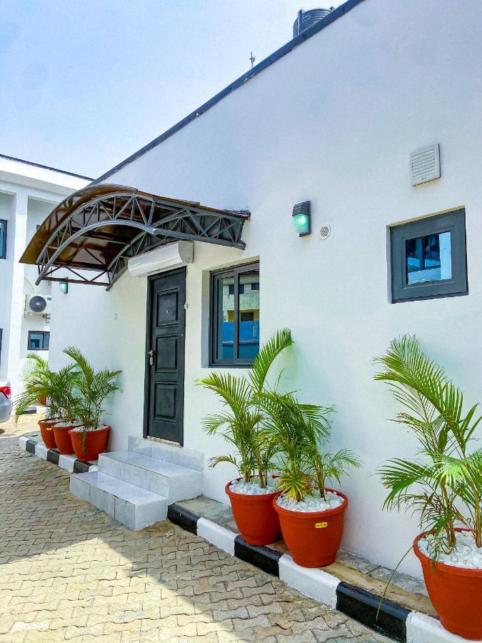Plush Hotel,Абуджа Екстер'єр фото